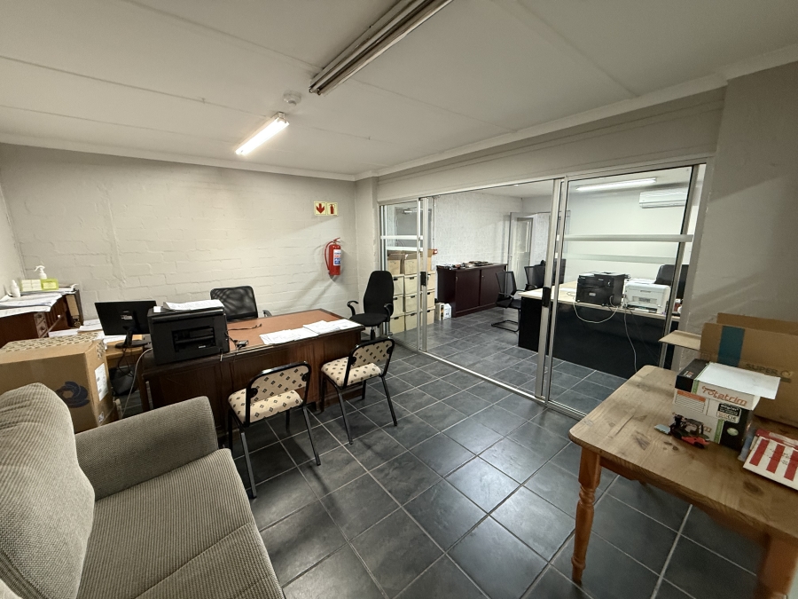 To Let commercial Property for Rent in Triangle Farm Western Cape